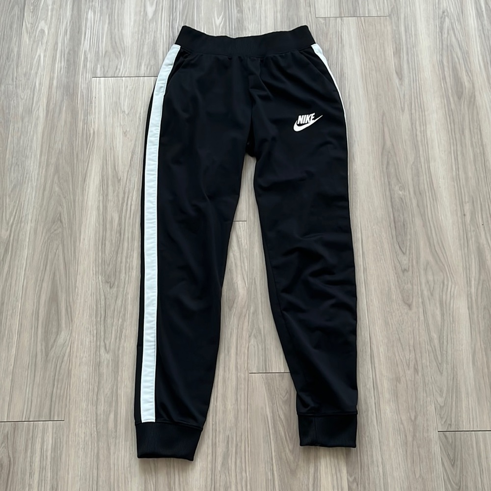 Nike Sportswear Track Joggers